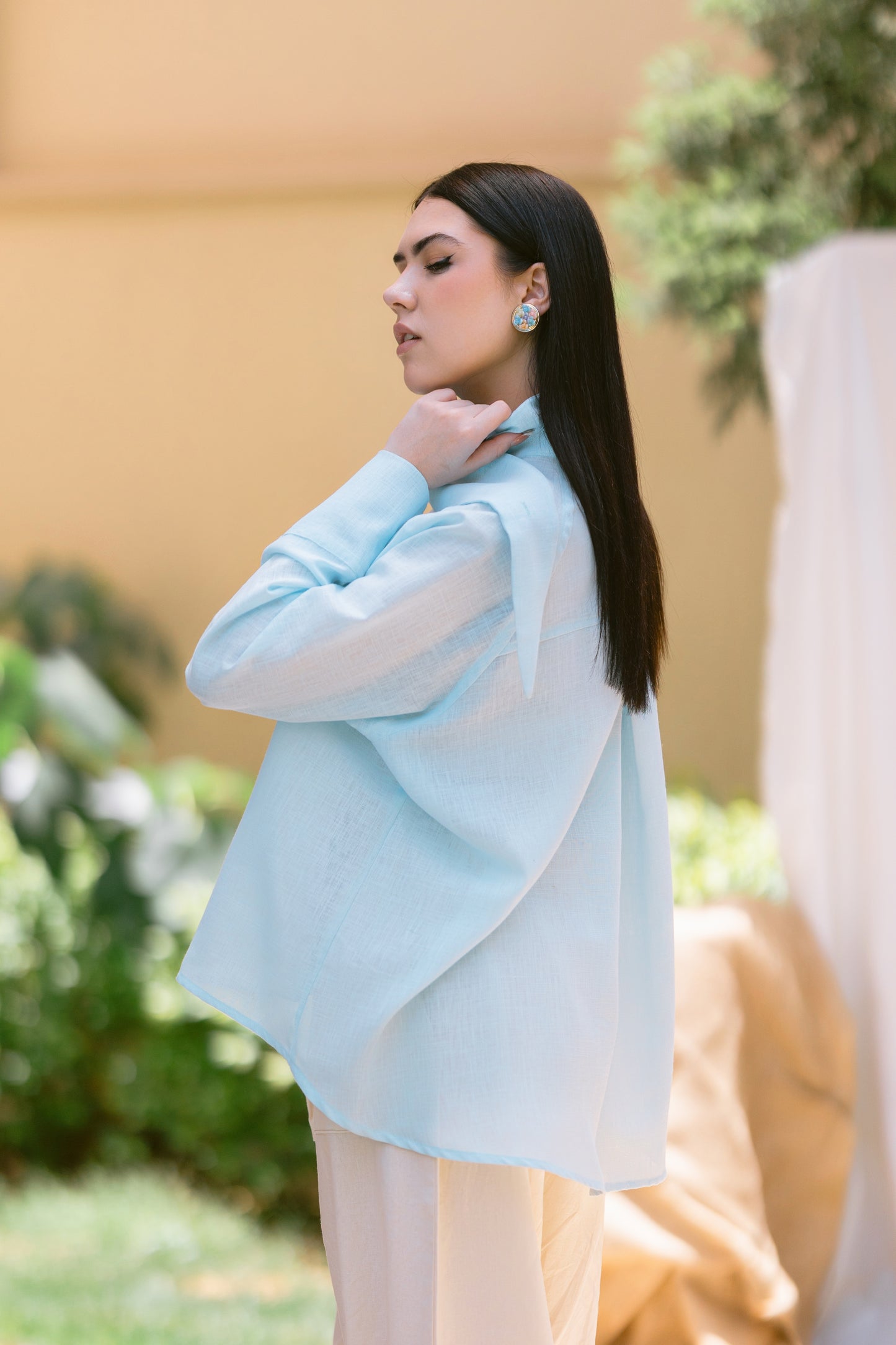 LINEN BLOUSE
