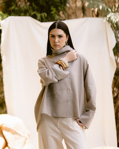 LINEN BLOUSE