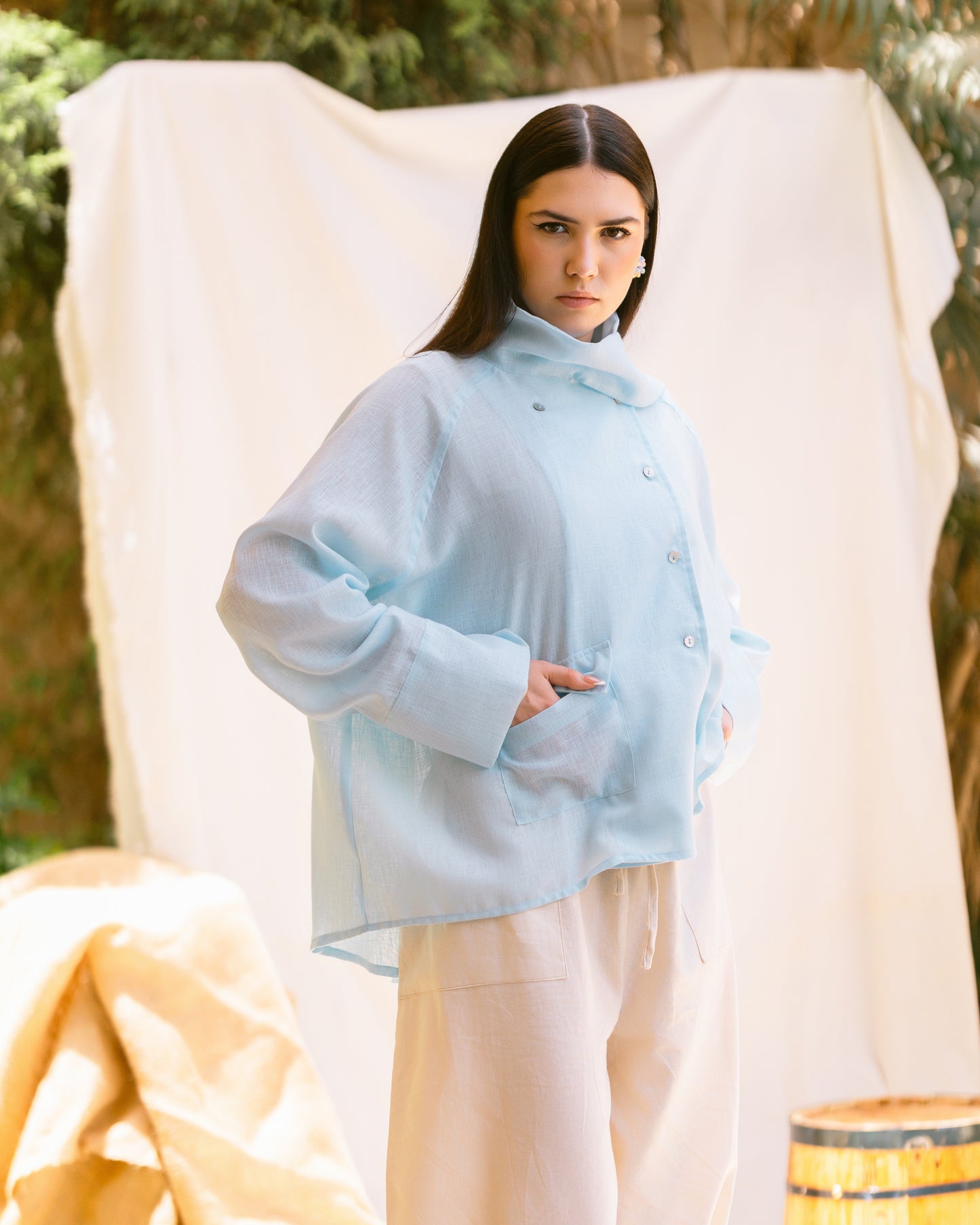 LINEN BLOUSE