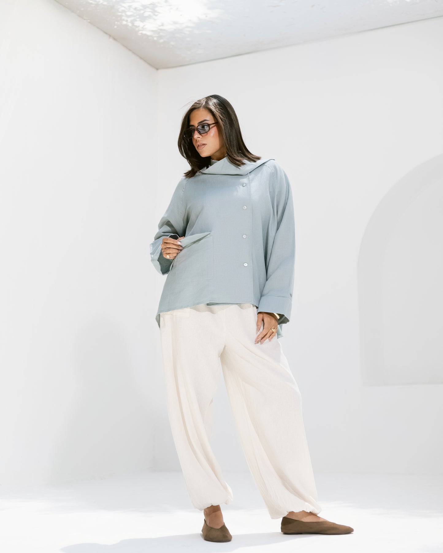 LINEN BLOUSE