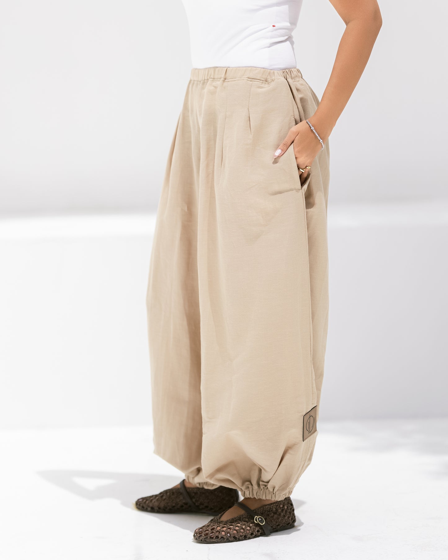LINEN BALLOON PANTS